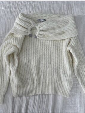Zara Off-the-Shoulder Fold-Over Knit Sweater in Cream